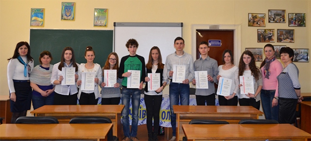 Учасники олімпіади з угорської мови та літератури