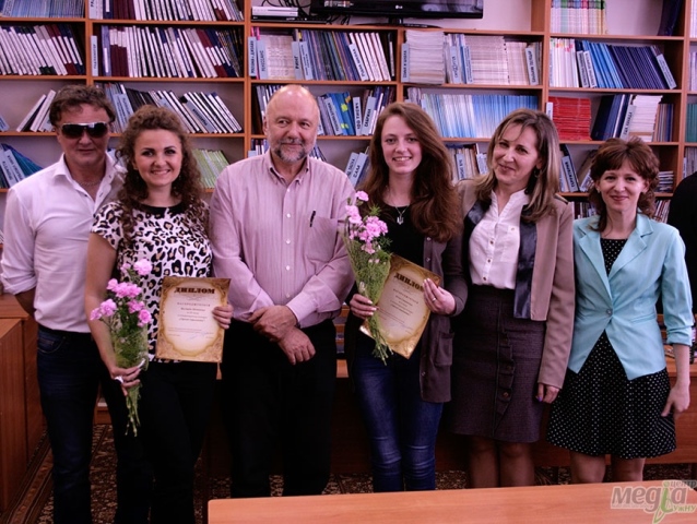 Студенти і викладачі УжНУ з Андрієм Курковим