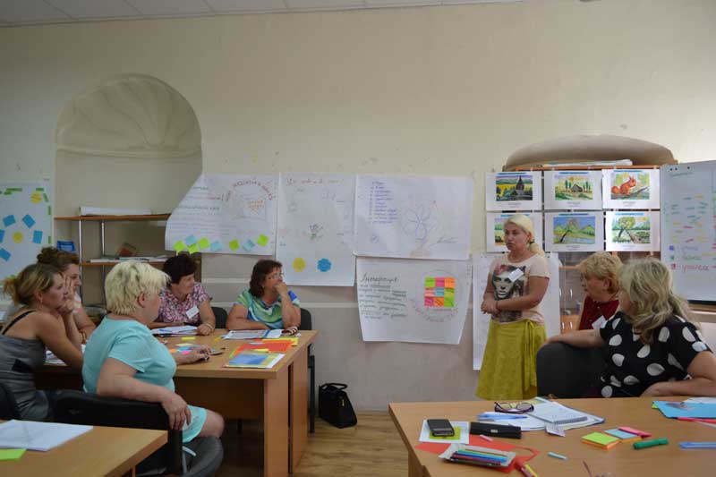 В Україні починають запроваджувати нові стандарти початкової освіти