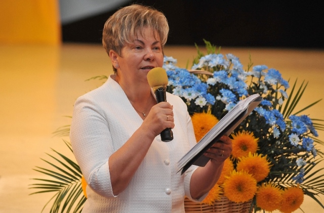 Ганна Сопкова під час засідання колегії департаменту освіти і науки Закарпатської ОДА