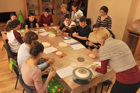 Майстер-клас для дітей із Луганщини на Закарпатті