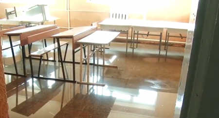 Вода у Довжанській школі