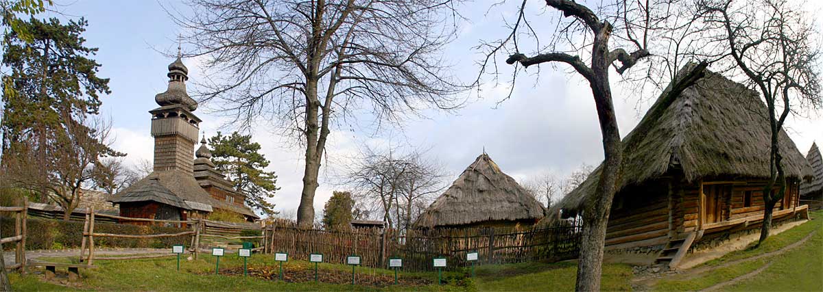 Музей народної архітектури та побуту в Ужгороді