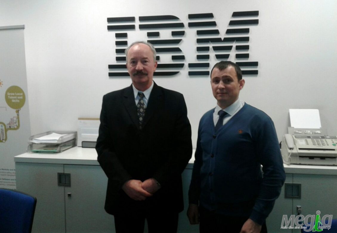 В IBM
